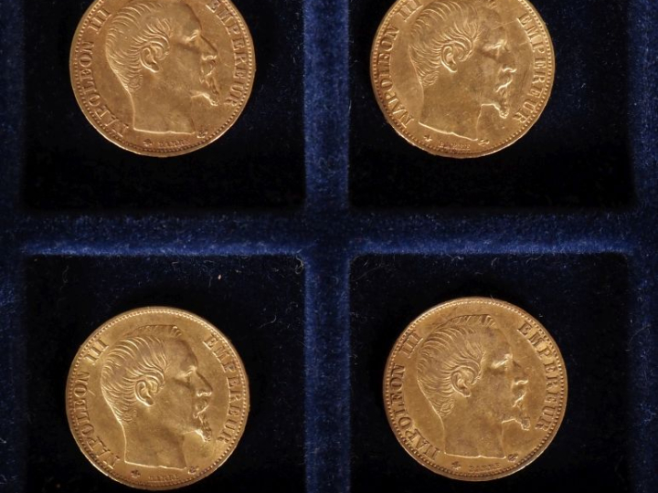 Quatre pièces de 20 Francs or, 1860-BB. FRAIS ACHETEURS 10% HT.
