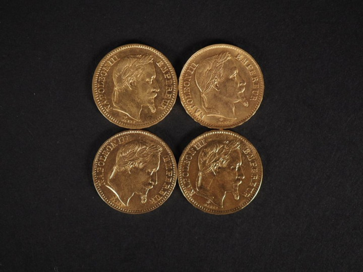 Quatre pièces de 20 Francs or, 1865-BB, 1866-BB, 1867-A et 1869-A. FRA