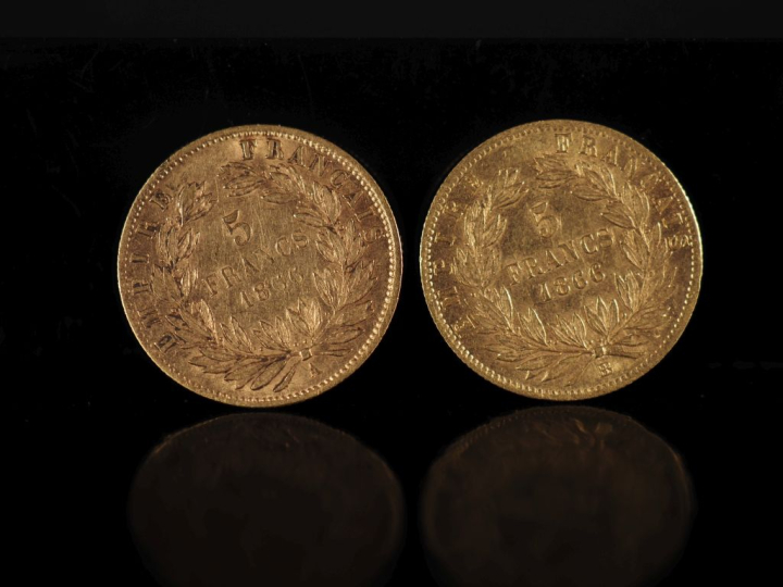 Deux pièces de 5 Francs or, Napoléon III Empereur, 1866-A et 1866-BB. 