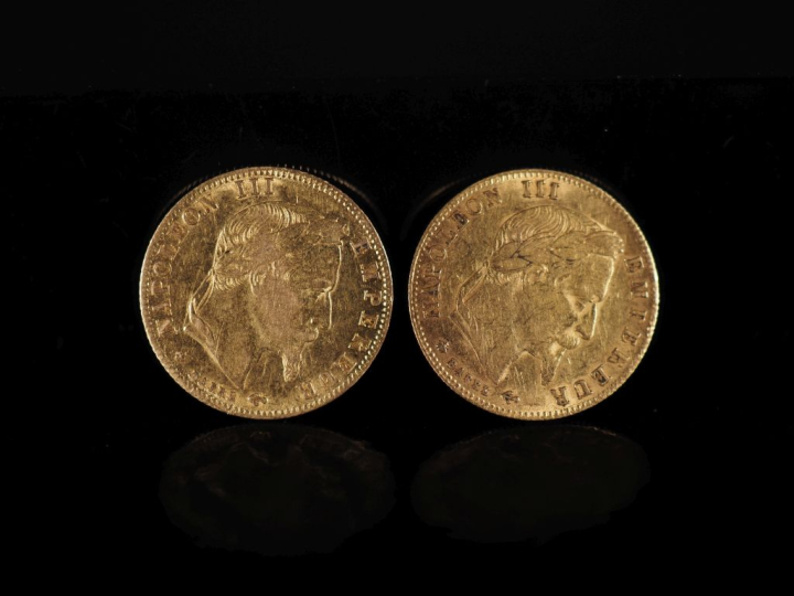 Deux pièces de 5 Francs or, Napoléon III Empereur, 1867-A et 1867-BB. 