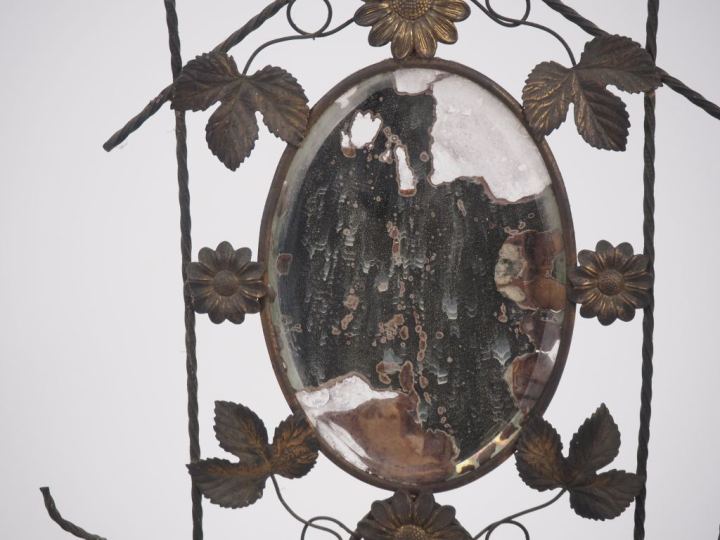 Ecrin à bijoux Napoléon III en verre et laiton.  Dim. 40 x 18,5 x 18,5