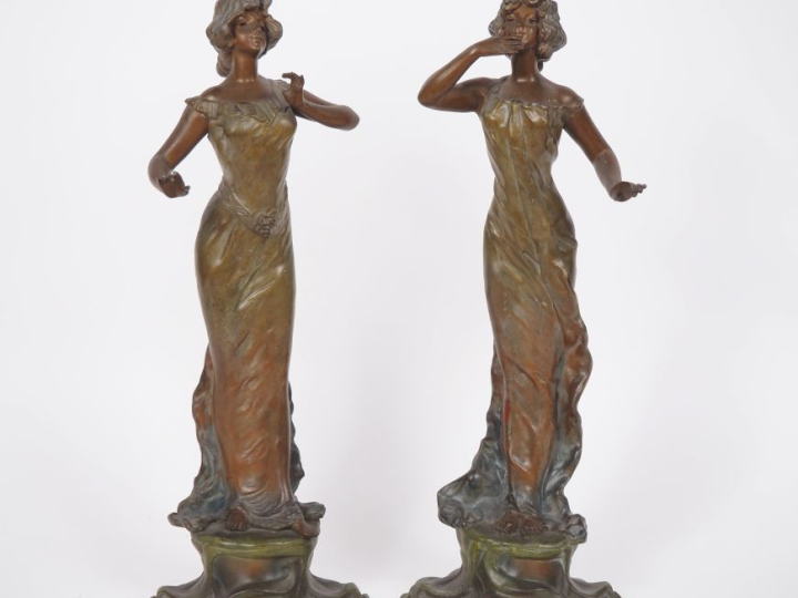 GRISARD.  "Coquette" et "Précieuse" Paire de sujets en régule polychro