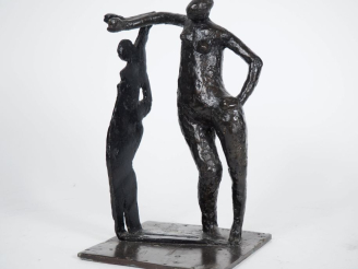 Vente aux enchères H. FLORIOT.  "jeune femme et son ombre" Sculpture en bronze à patine b