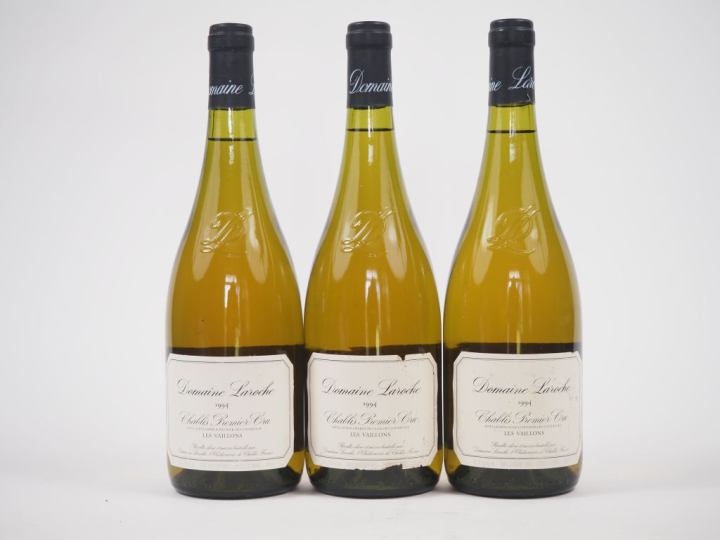 3 BOUTEILLES CHABLIS 1er CRU "LES VAILLONS" DOMAINE LAROCHE - 1994 