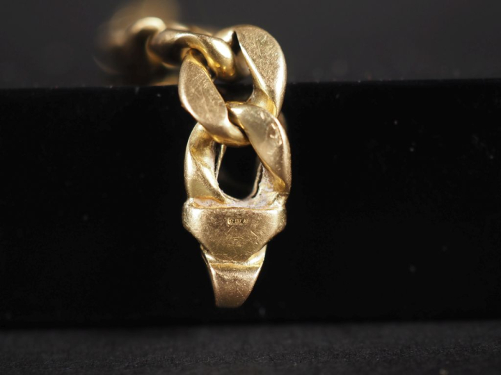 Bracelet souple en or jaune 750, maille gourmette.  Long. 19,5 cm Poid