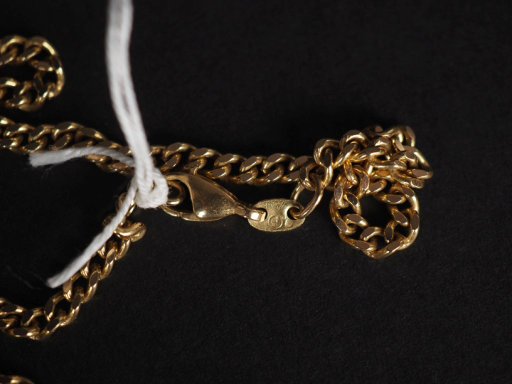 Chaine en or jaune 750, maille gourmette. Long. 62 cm Poids. 26,81 g  