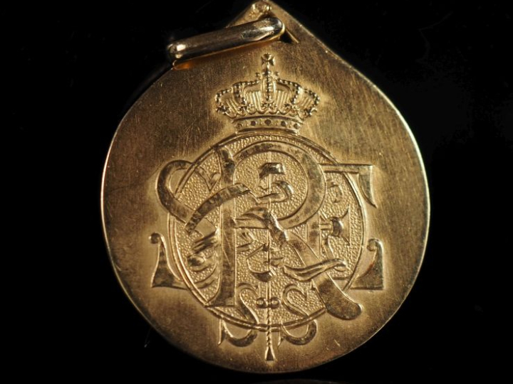 Médaille en or jaune 750 du Grand Tournoi International d'Escrime de S