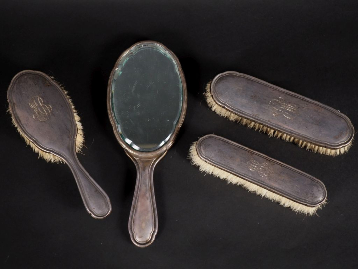 Garniture de toilette en argent 925, poinçon Minerve, à décor de monog