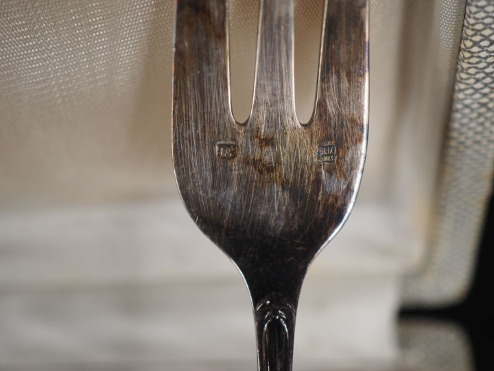 FELIX FRERES Service à gâteau de style Louis XV en métal argenté, à dé