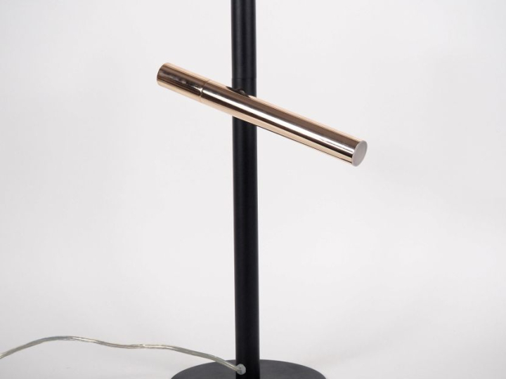 Lampe de table "Spirit T1", abat jour orientable.
