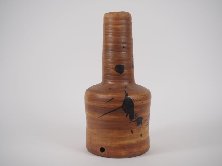 Poterie de La Colombe.  Pied de lampe en grès  Signé H. 42 cm