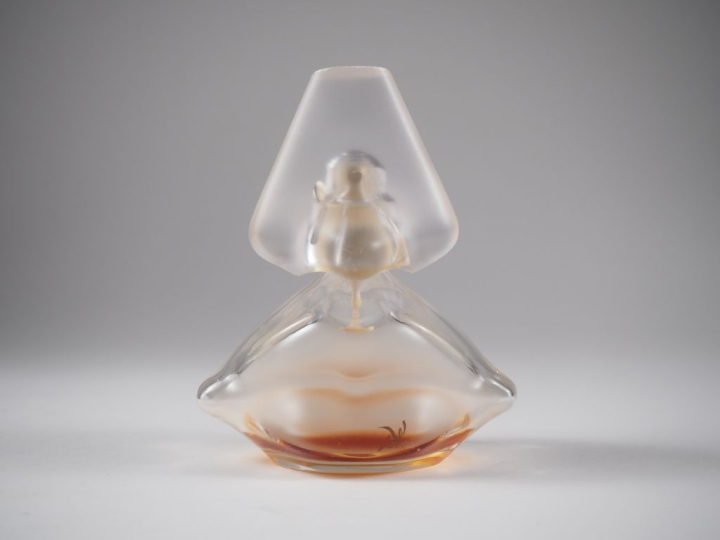 Flacon de parfum DALI. Signé.