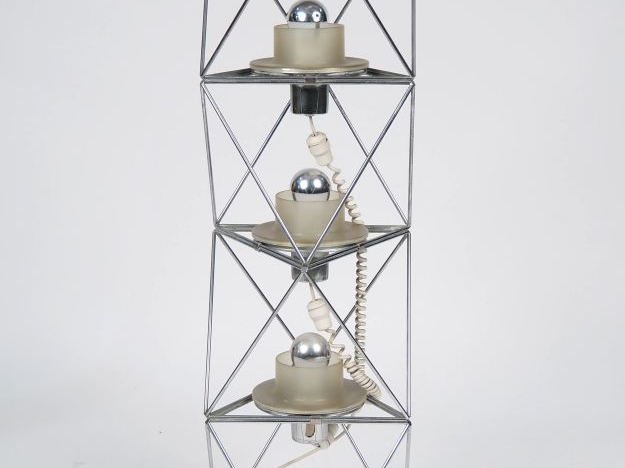 Felice RAGAZZO.   Lampadaire « Poliedra » à trois lumières, en métal c