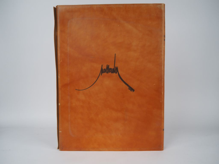 [MORETTI]. DAYAN (Moshé). MASSADA, la victoire des vaincus. P., George