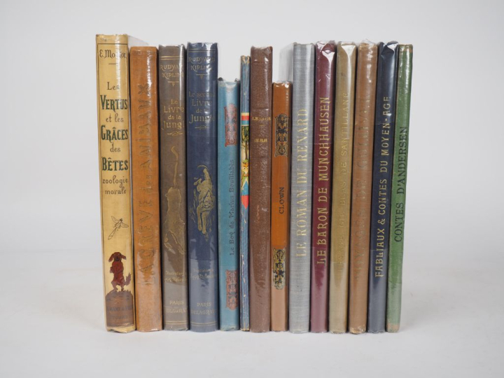 ENFANTINA. Lot de 14 livres comprenant : - Le Roman du Renard, illustr