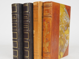 Vente aux enchères Lot de livres comprenant 4 volumes  : - Franz TOUSSAINT. La sultane DA