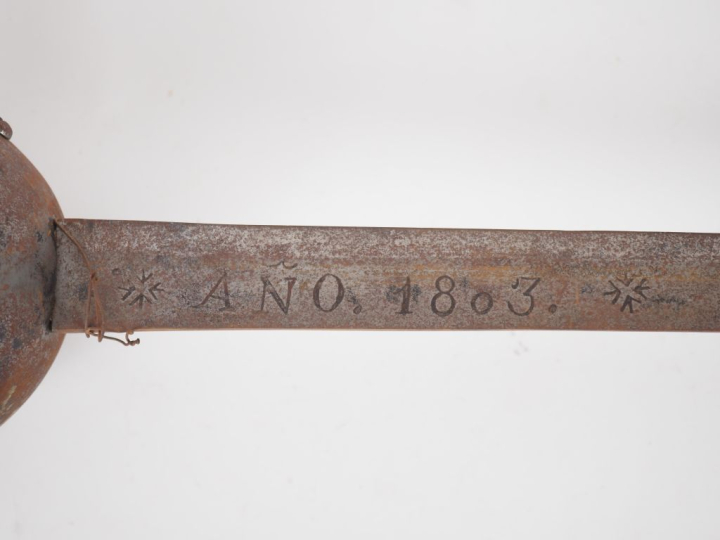 Forte épée Taza, de cavalerie.  Fusée entièrement filigranée. Monture 