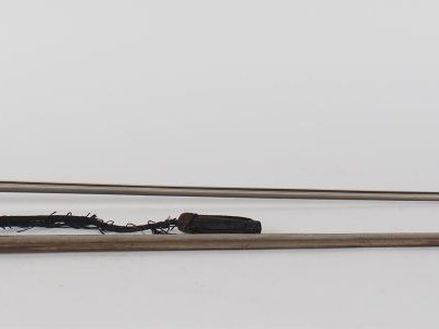 Sabre d’officier d’infanterie type 1855.  Poignée en corne avec double