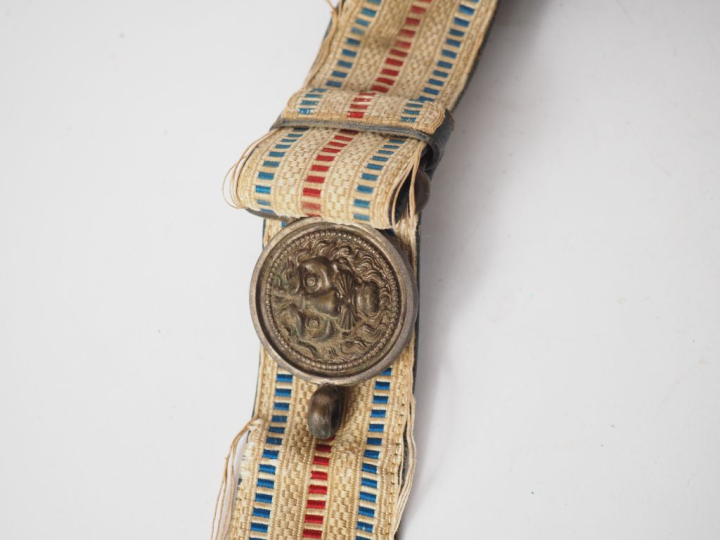 Épée d’officier Second Empire.  Fusée en corne, clavier à l’Aigle. Con