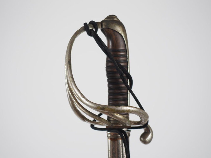 Sabre d’officier d’infanterie modèle 1882 Poignée en corne avec filigr