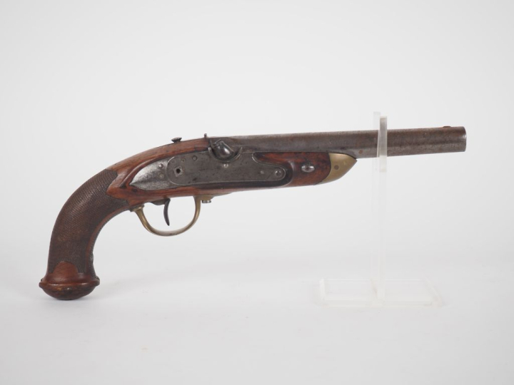 Épave de pistolet d’officier modèle 1816 à silex transformé à percussi