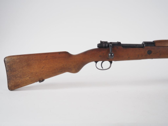 Vente aux enchères Fusil court FN 30, fabriqué pour le corps des marines argentins, calib