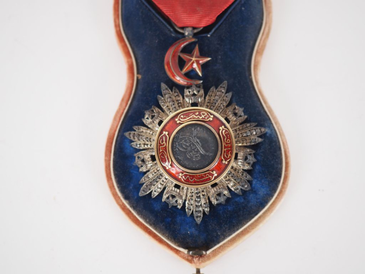 EMPIRE OTTOMAN  ORDRE DU MEDJIDIE  Etoile de chevalier, de fabrication