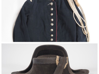 Vente aux enchères -Tunique de gendarme modèle 1895.  Avec une épaulette trèfle et aiguil
