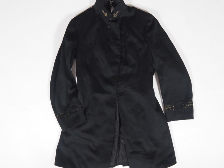 -Tunique de lieutenant d’infanterie modèle 31.  -Tunique d’infanterie 