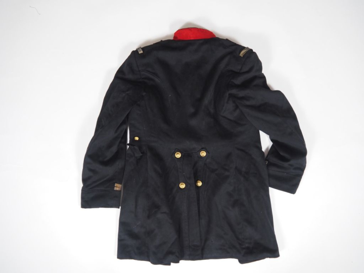 -Tunique de lieutenant d’infanterie modèle 31.  -Tunique d’infanterie 