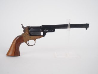 Vente aux enchères Revolver type Colt Navy, 6 coups , calibre 36. Fabrication italienne p