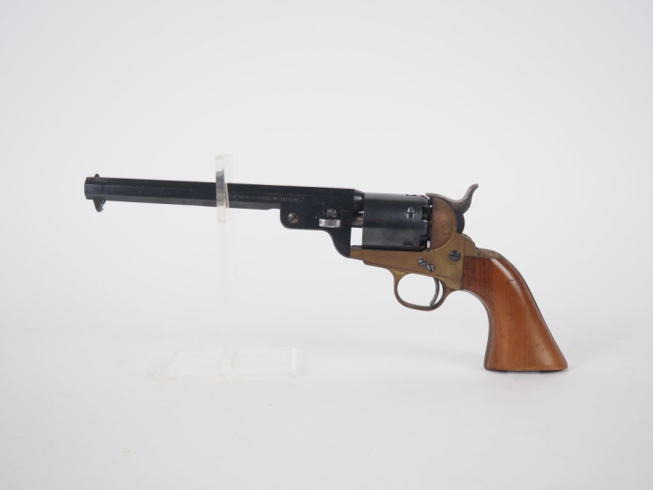 Revolver type Colt Navy, 6 coups , calibre 36. Fabrication italienne p