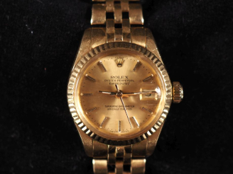 Vente aux enchères ROLEX, Oyster Perpetual Datejust Ref. 6917 Numéro 5189928 Montre brace
