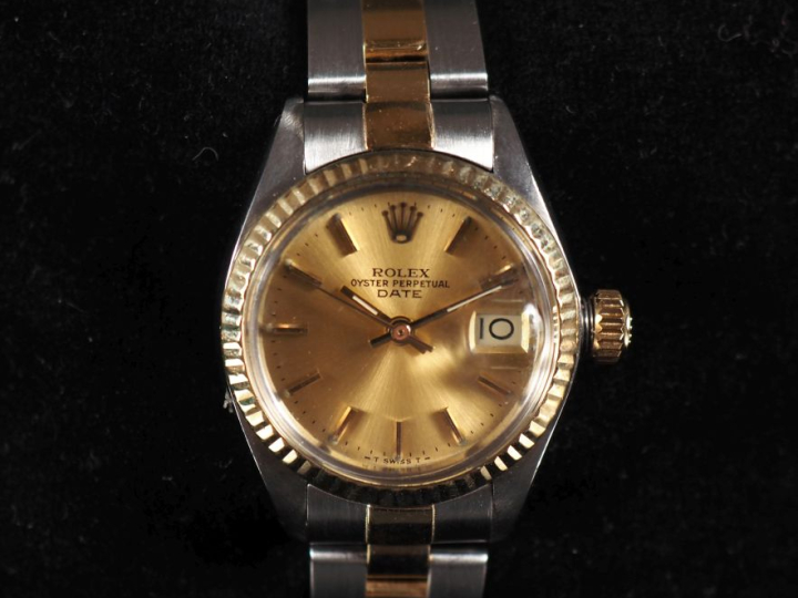 ROLEX, Oyster Perpetual Date Ref. 6917/3 N°5140266 Montre bracelet de 