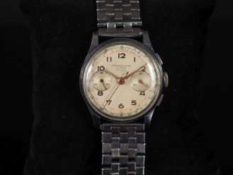 Vente aux enchères CHRONOGRAPHE, Suisse Ref. 62438 Montre bracelet chronographe.  Chiffre