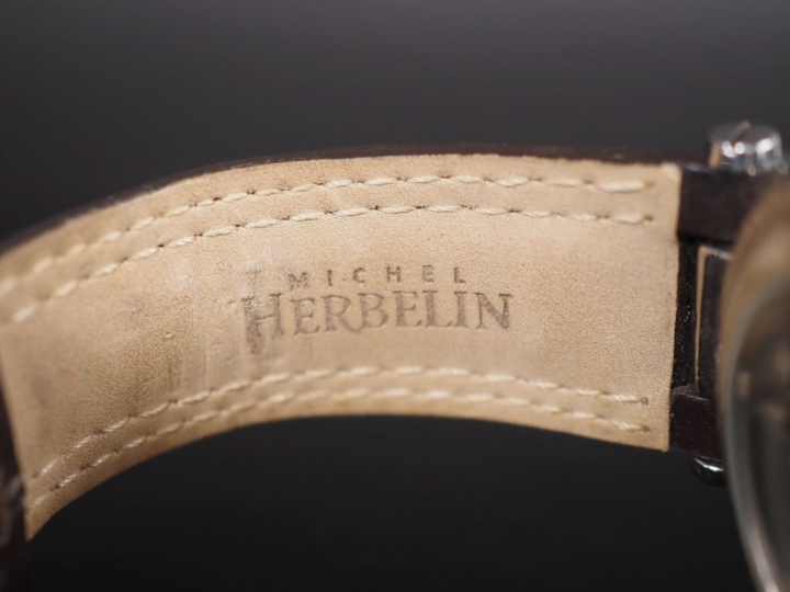 Michel HERBELIN, Newport Automatic Ref. 1666 BC Montre bracelet en aci