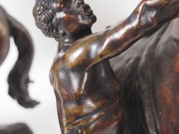 COUSTOU (d'après).  "les chevaux de Marly" Paire de sculptures en bron