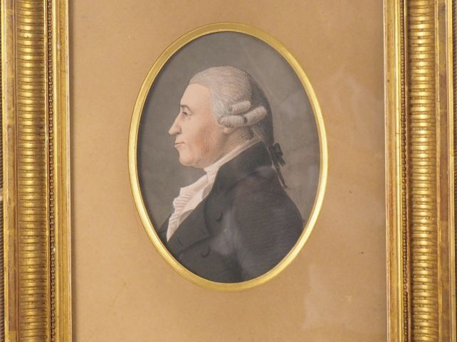 École française, fin XVIIIe-début XIXème. "Portrait d’homme au jabot" 