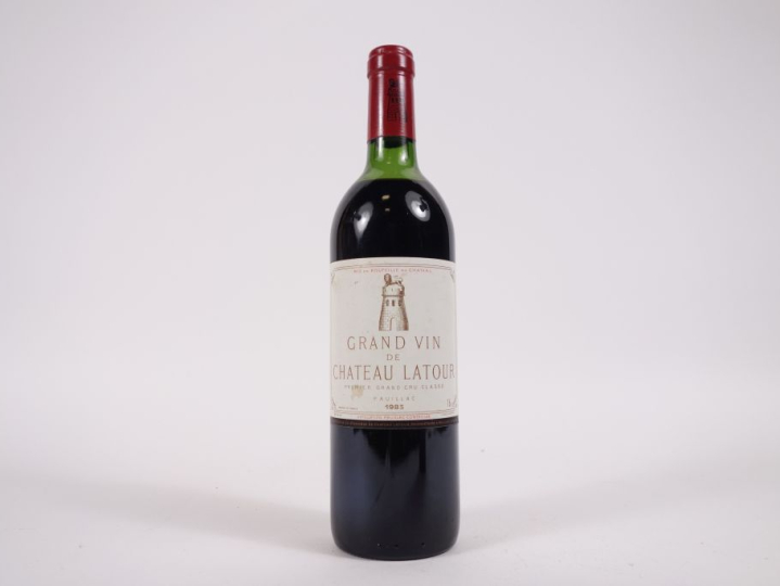 1 BOUTEILLE CHÂTEAU LATOUR 1er GCC PAUILLAC - 1983 - HEP