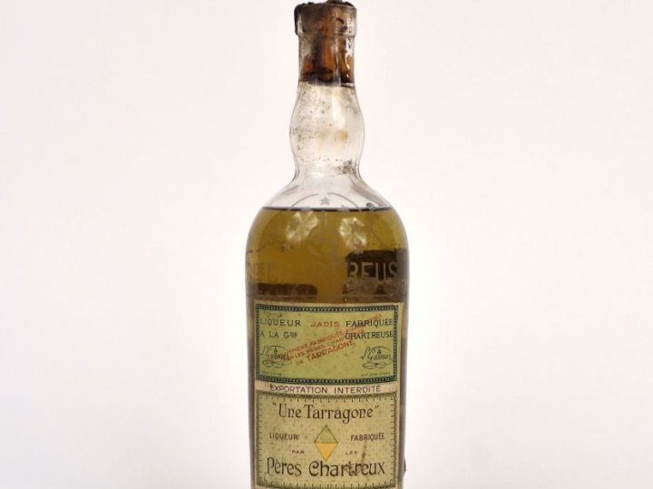 1 BOUTEILLE (50 cl) CHARTREUSE VERTE FOURVOIRIE "UNE TARRAGONE" PÉRIOD
