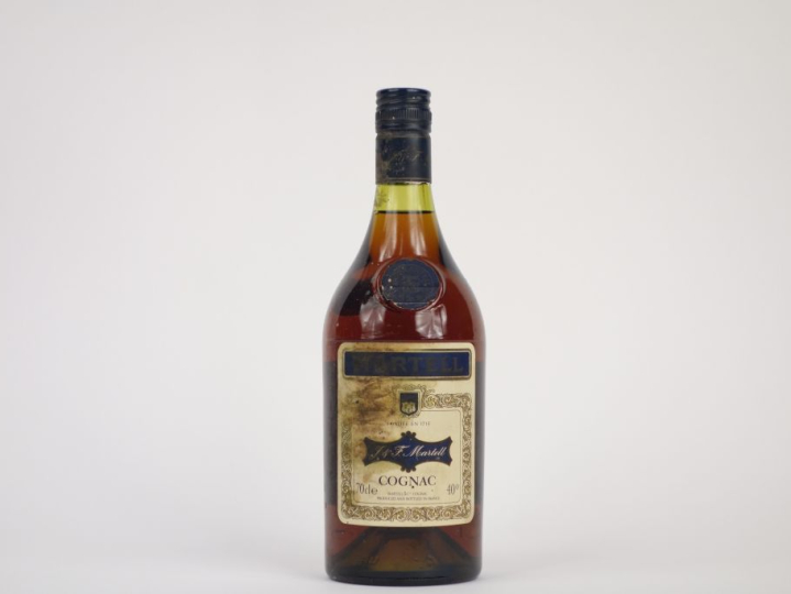 1 BOUTEILLE COGNAC MARTELL - ES 