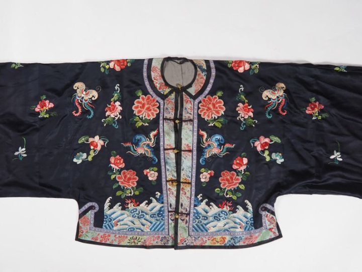 Chine, période Guangxu Ensemble de textiles comprenant, deux éléments 