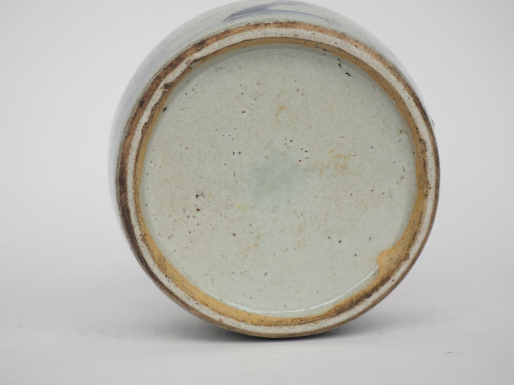 Chine, XIXe siècle Pot à gingembre en porcelaine bleu blanc, à décor d
