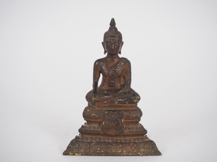 Siam, Rattanakosin  Sujet en bronze, représentant le Bouddha assis en 