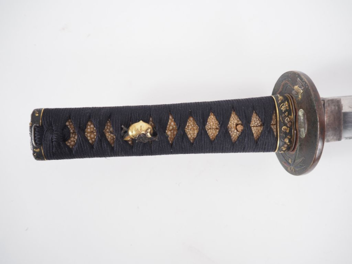 Japon, période Muromachi Wakizashi, à lame de type shinogi zukuri, ham