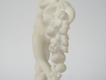Sculpture 1900 en marbre blanc 'allégorie de l'abondance'. H. 27 cm.