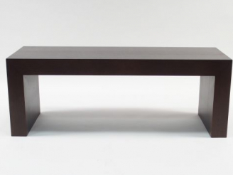 Vente aux enchères Table basse moderne en chêne.