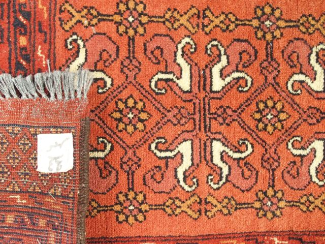 Tapis d'Orient. Dim.: 149 x 55 cm.