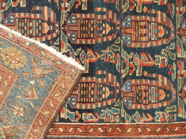 Tapis d'Orient. Dim.: 156 x 110 cm.