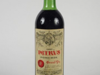 Vente aux enchères 1 BOUTEILLE CHÂTEAU PETRUS POMEROL - 1980 - LB